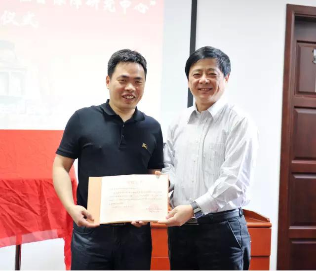 1444625133139199.jpg 图片1.jpg